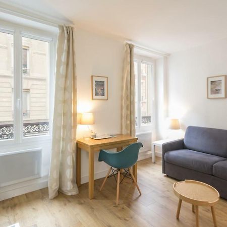 Les Toits De Paris Bed & Breakfast Dış mekan fotoğraf