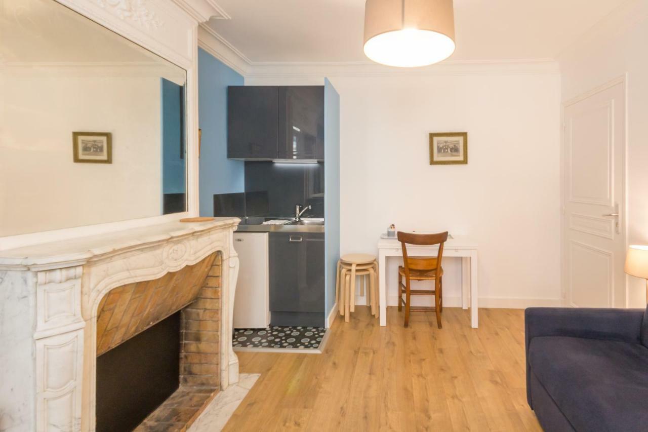 Les Toits De Paris Bed & Breakfast Dış mekan fotoğraf