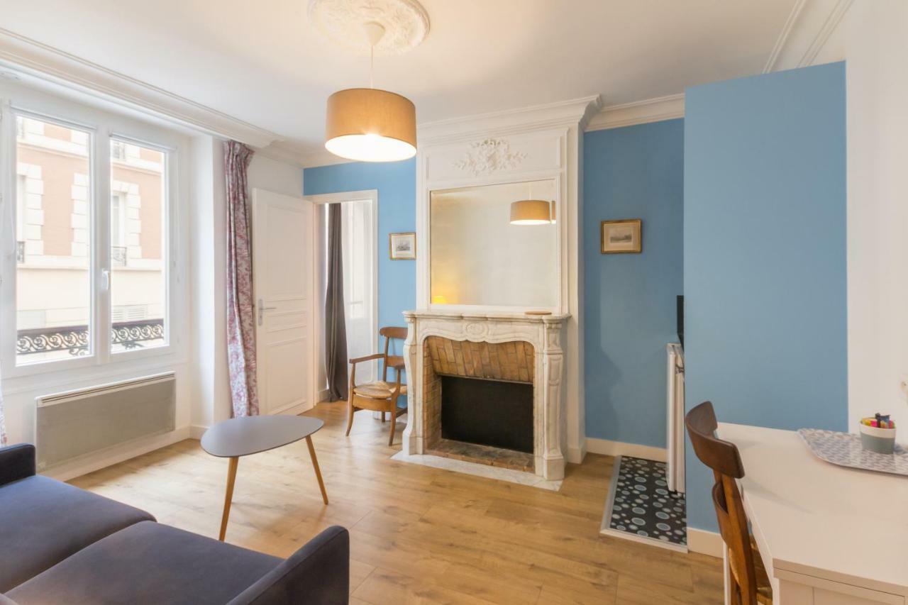 Les Toits De Paris Bed & Breakfast Dış mekan fotoğraf