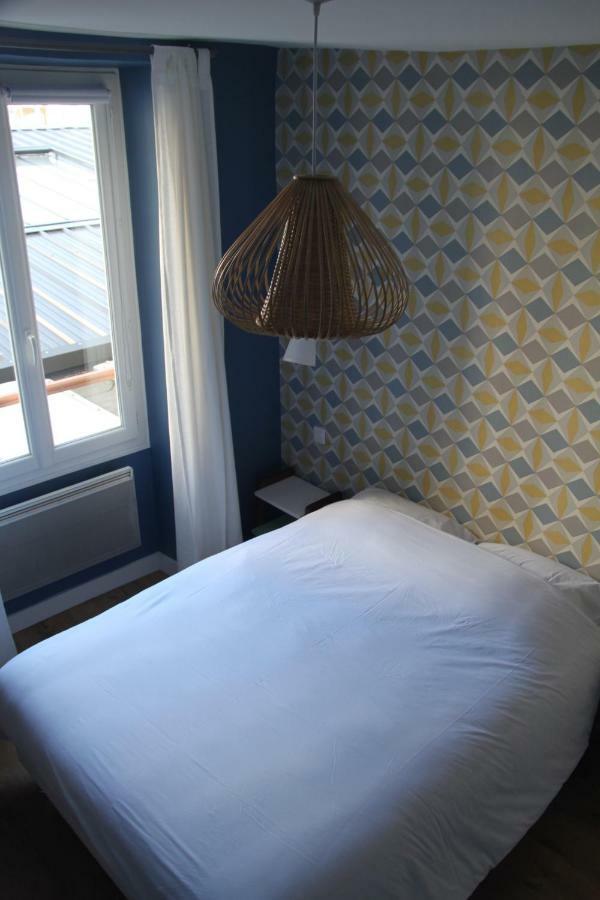Les Toits De Paris Bed & Breakfast Dış mekan fotoğraf